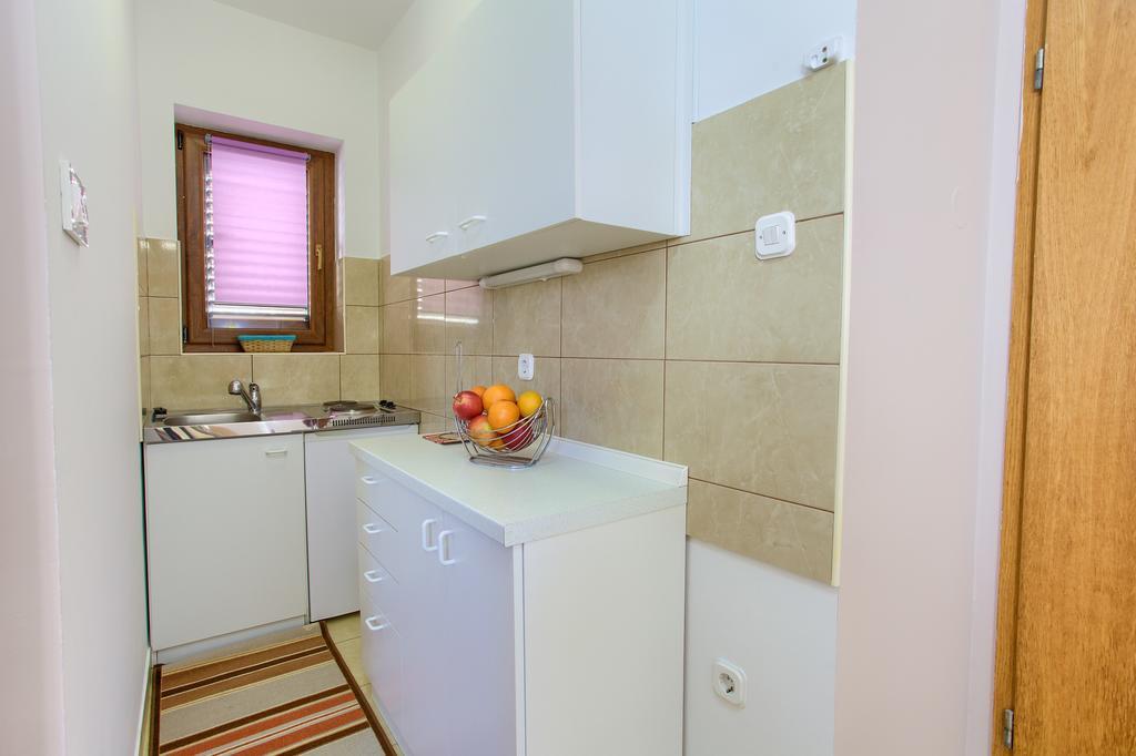 Nadija Studio Apartmani Крк Экстерьер фото